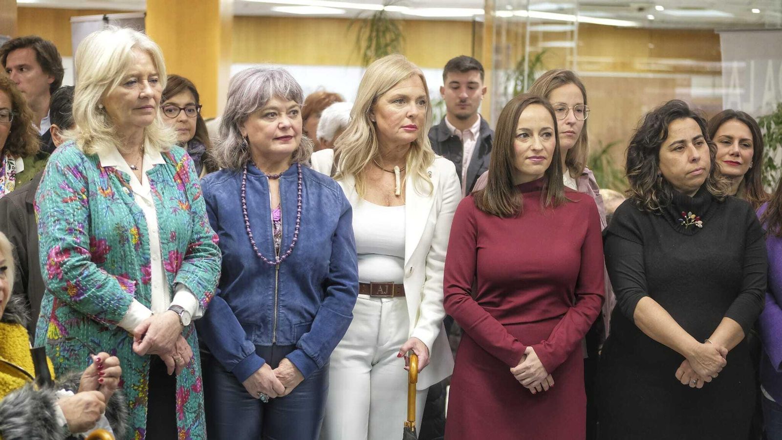 Mercedes Colombo, Blanca Flores, Blanca Merino, Virginia Martín y Natalia Álvarez. Mercedes Colombo, Blanca Flores, Blanca Merino, Virginia Martín y Natalia Álvarez.