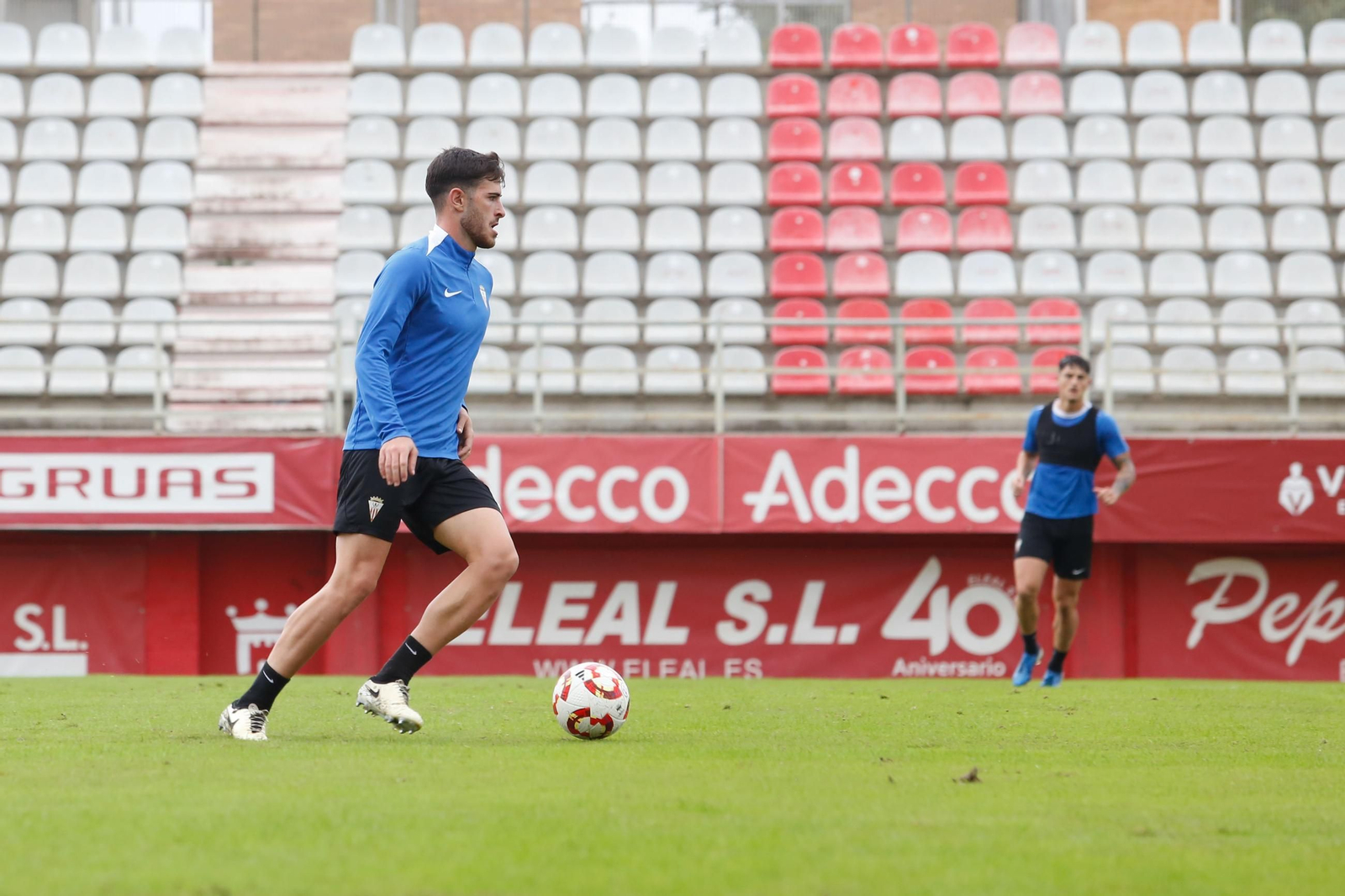 El entrenamiento del Algeciras CF antes de la visita al Recreativo de Huelva