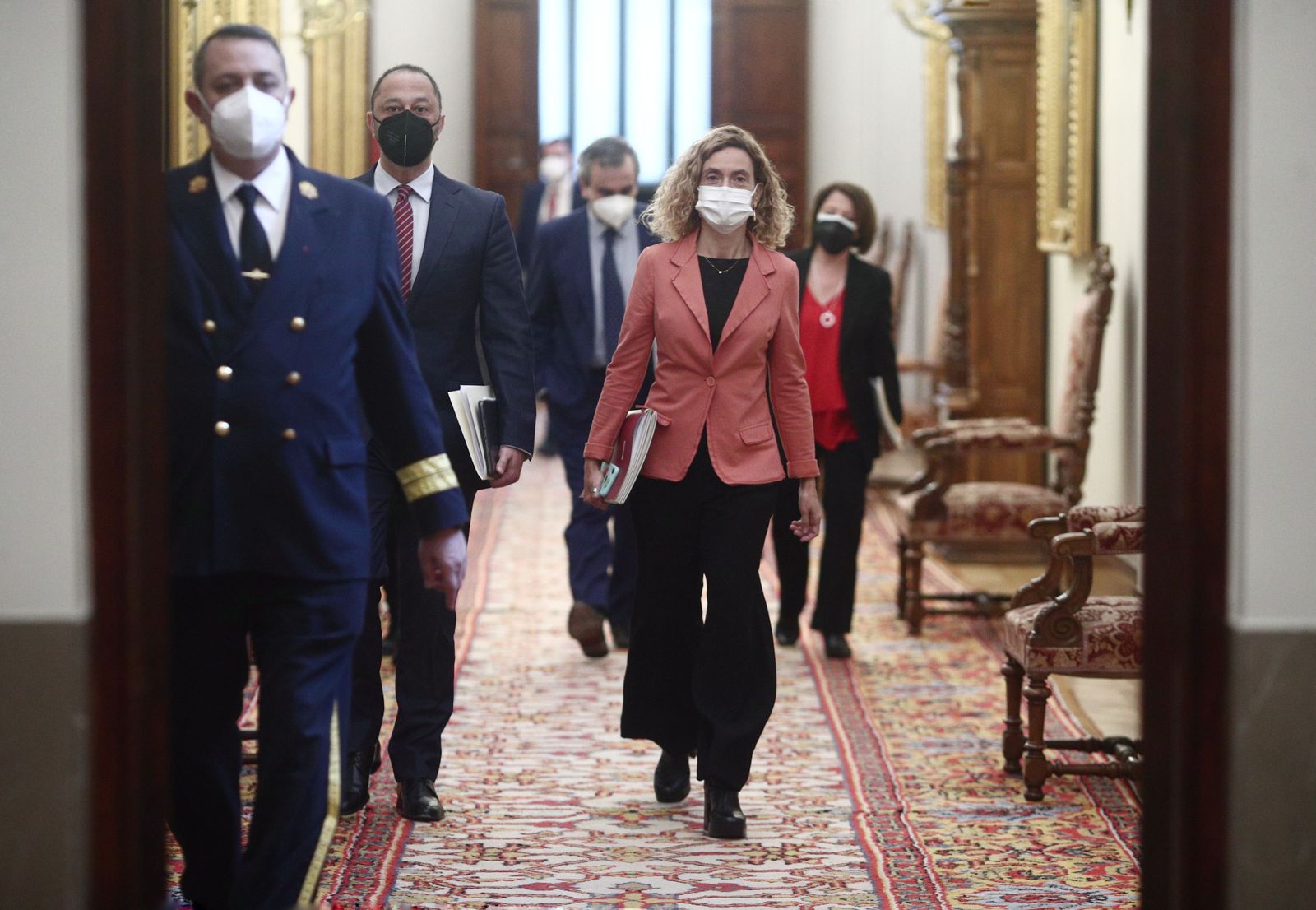 a presidenta del Congreso, Meritxell Batet, antes de la sesión de la Mesa del Congreso celebrada este martes.