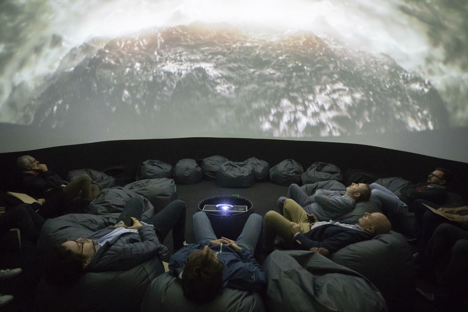 Planetario en el Pabellón de la Navegación.