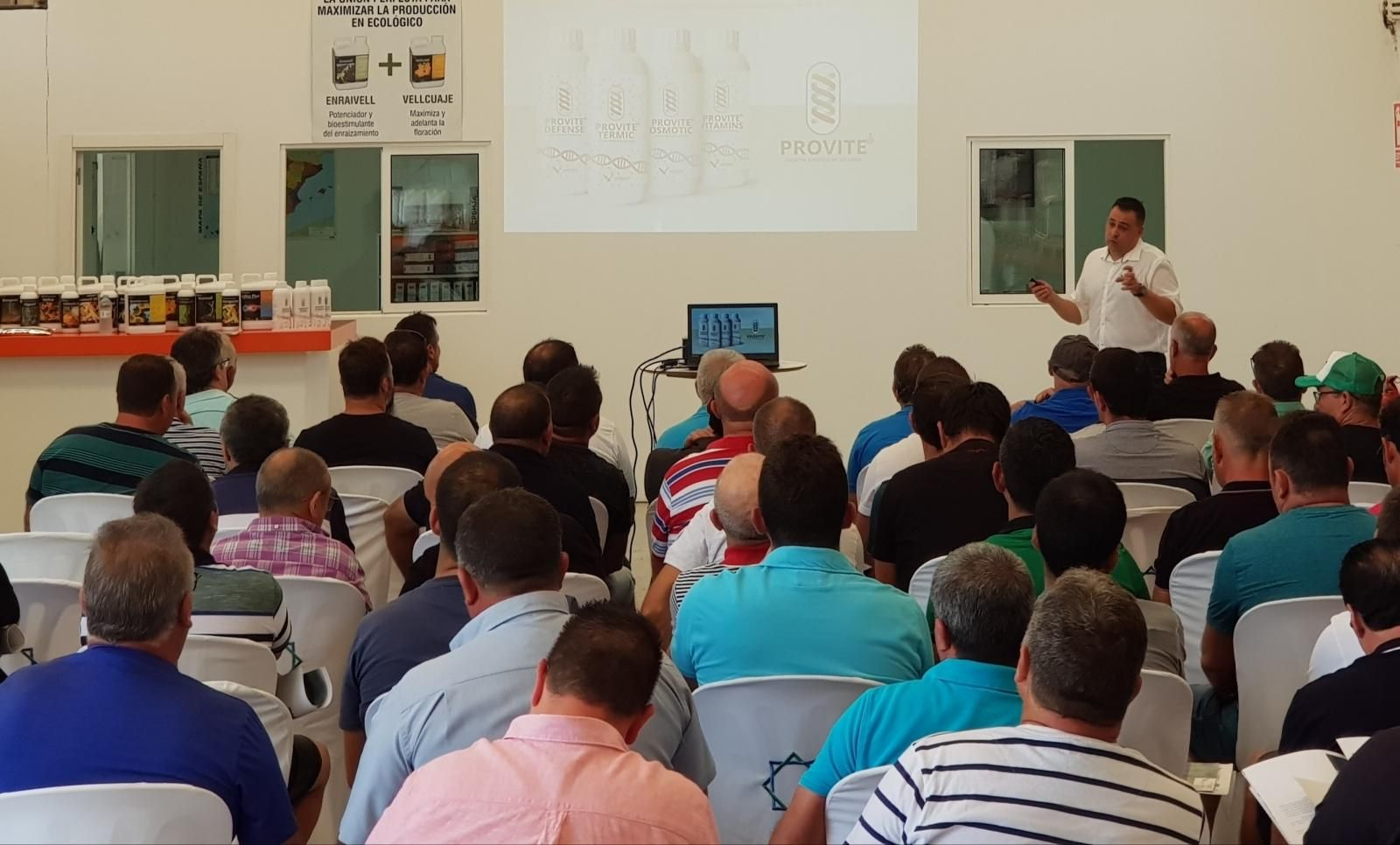 Vellsam ha ofrecido una charla en Roquetas de Mar.