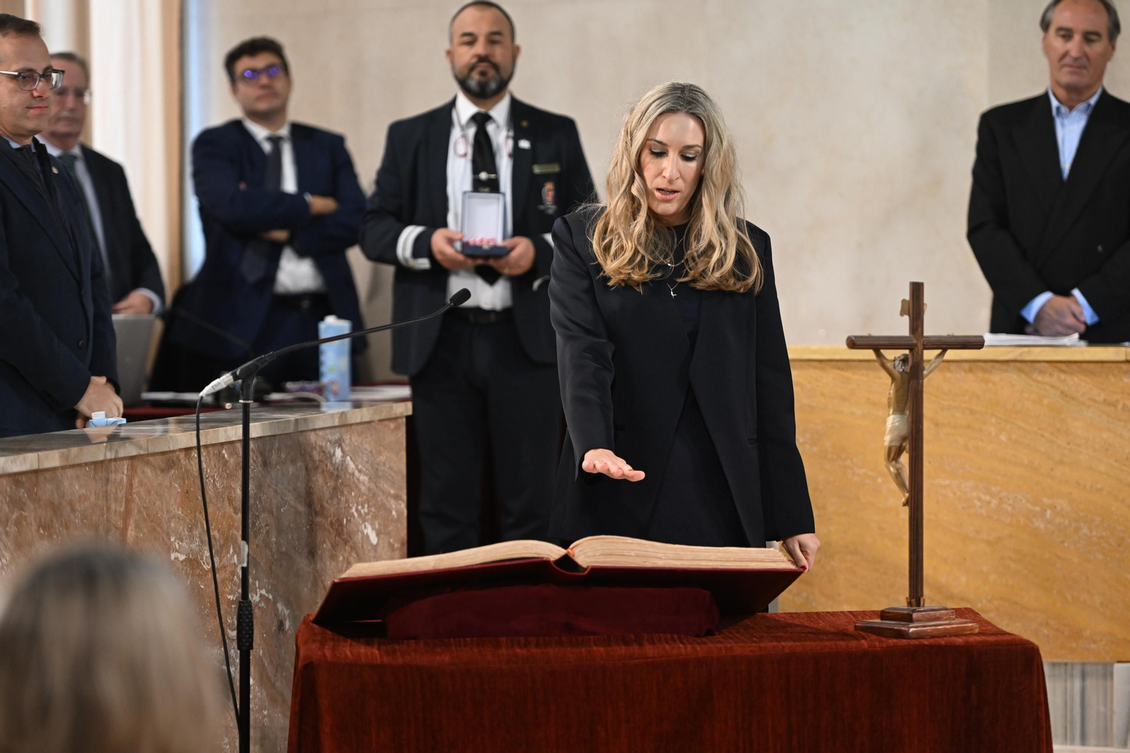 Trigueros ha jurado su cargo en el Pleno de este lunes.