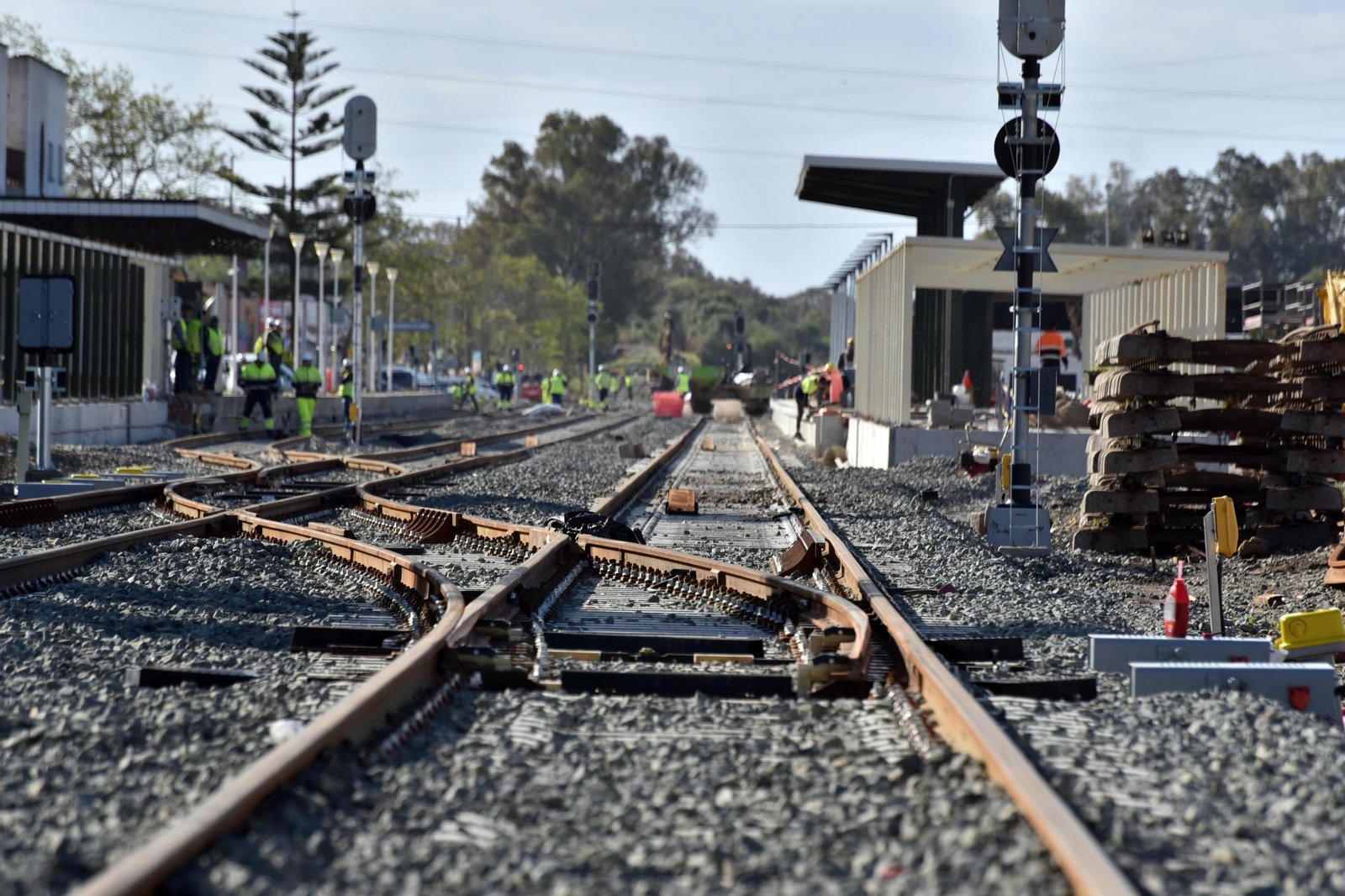 Landaluce reclama que se trabaje ya en los proyectos de la doble vía de tren