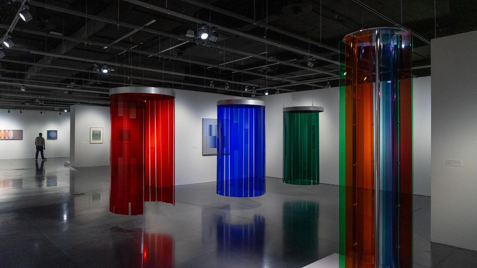Museo Centre Pompidou Málaga obra ‘El color en movimiento’ de Carlos Cruz-Diez Museo Centre Pompidou Málaga obra ‘El color en movimiento’ de Carlos Cruz-Diez
