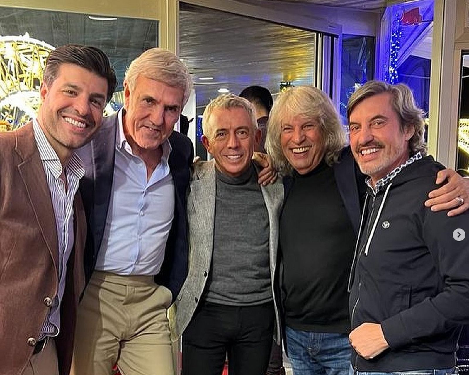 José Luis López, con el bodeguero José Moro y José Mercé.