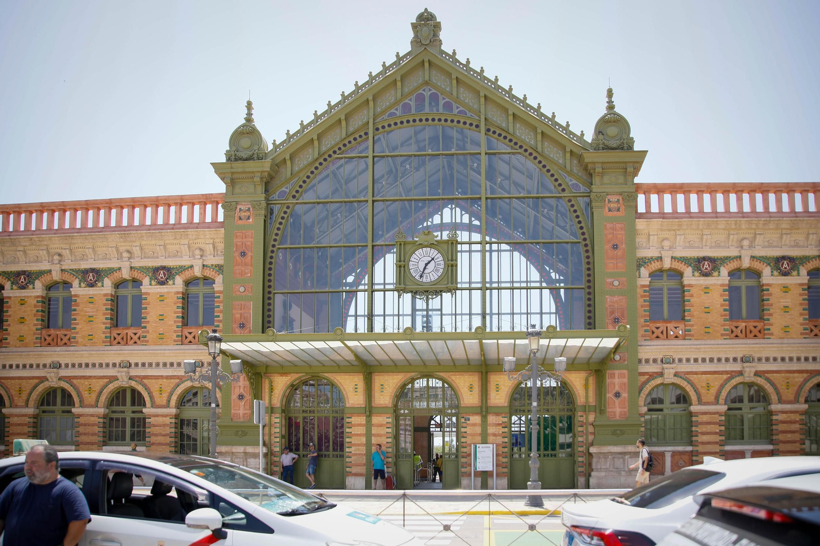 La apertura de la antigua estación de RENFE de Almería, en imágenes