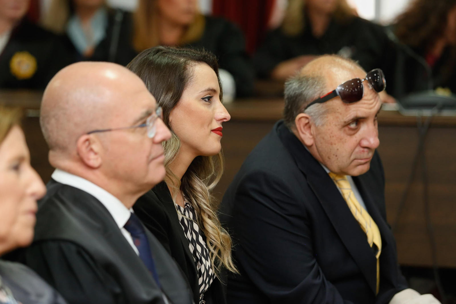 Fotos de la imposición de la Cruz de San Raimundo de Peñafort a la jueza María José Sanz Alcázar en Algeciras