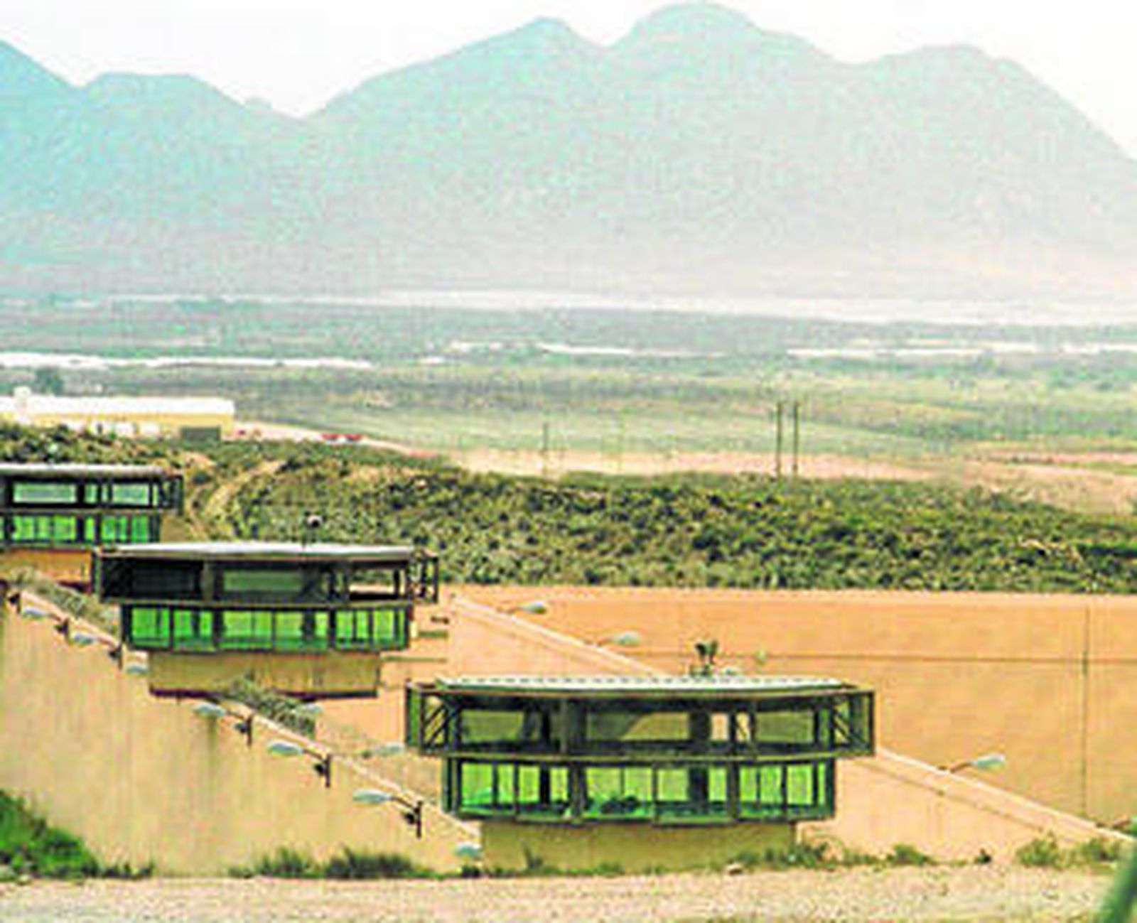 Prisión provincial El Acebuche, en Almería.