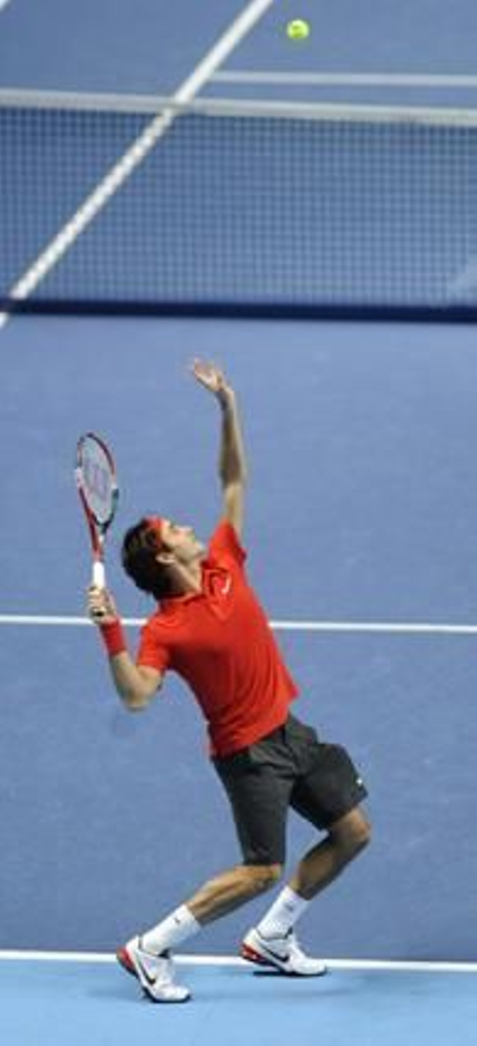 Federer durante el partido

Foto: REUTERS/AFP