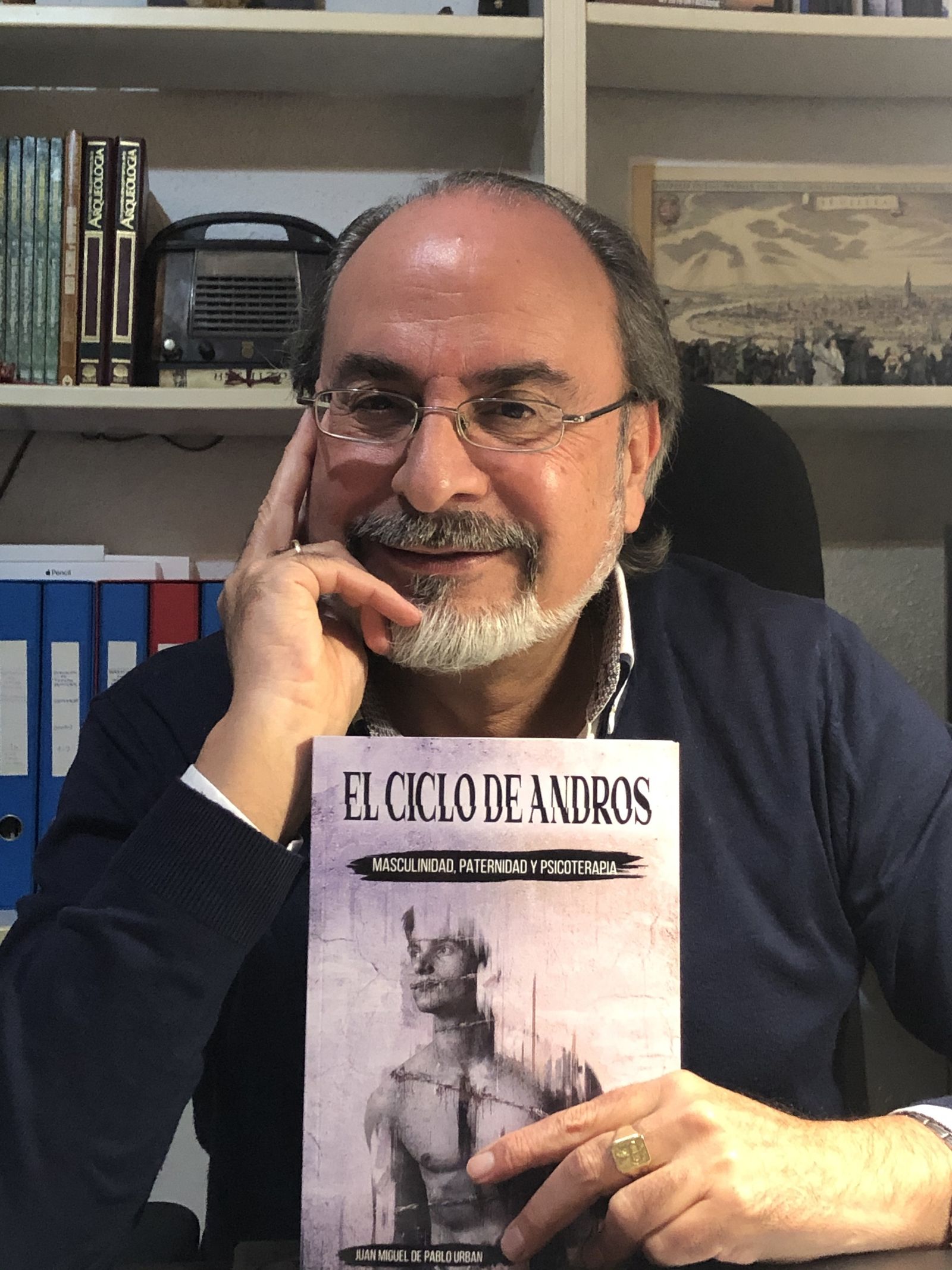 “Ser hombre con mayúsculas consiste en asumir la fragilidad”