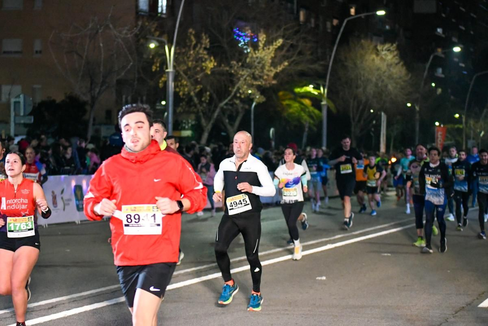 En imágenes: búscate en tu llegada a meta de la Carrera de San Antón 2025 (6)