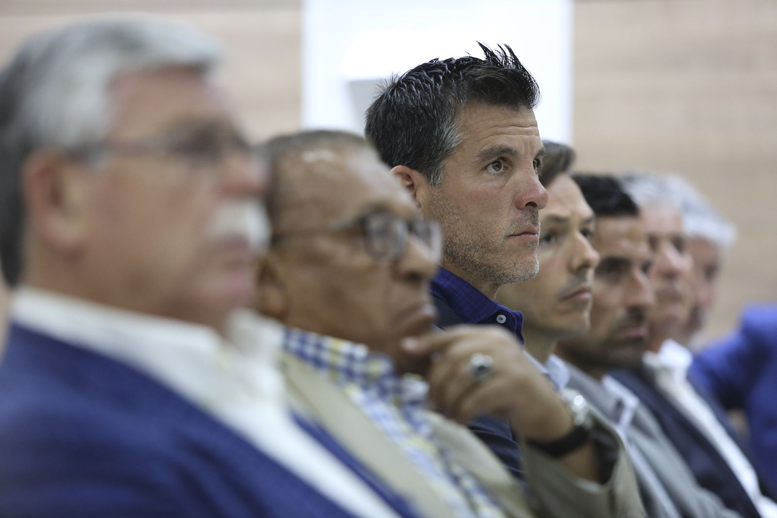 Contreras, en primera fila durante la presentación de Víctor.