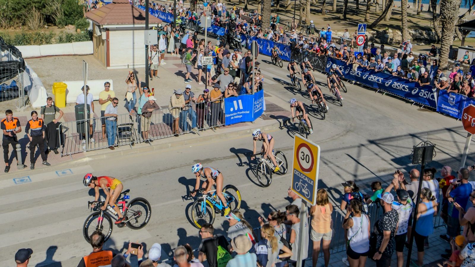 Series Mundiales de triatlón: Cassandre Beaugrand, nueva reina mundial