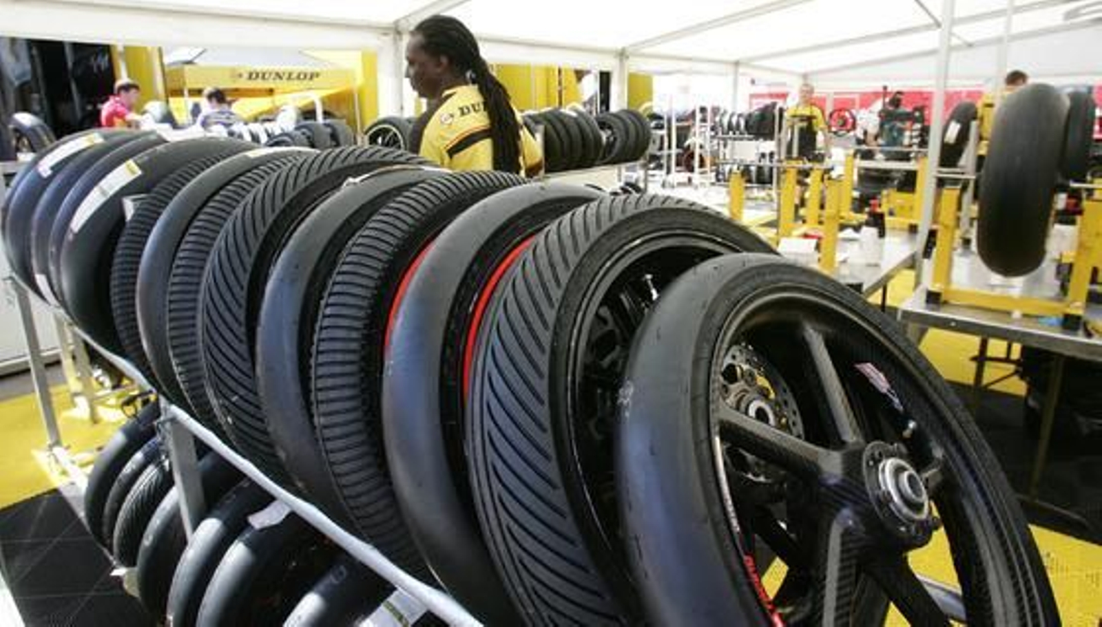 El trazado jerezano luce sus mejoras galas a la espera de la llegada de los pilotos


Foto: Pascual