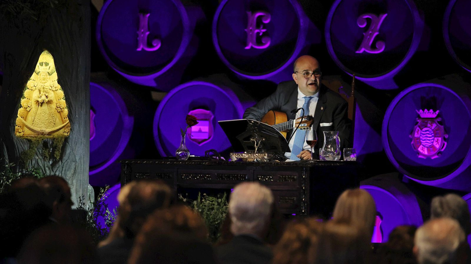 Momento del pregón rociero ofrecido el pasado viernes por ‘Lupi’.