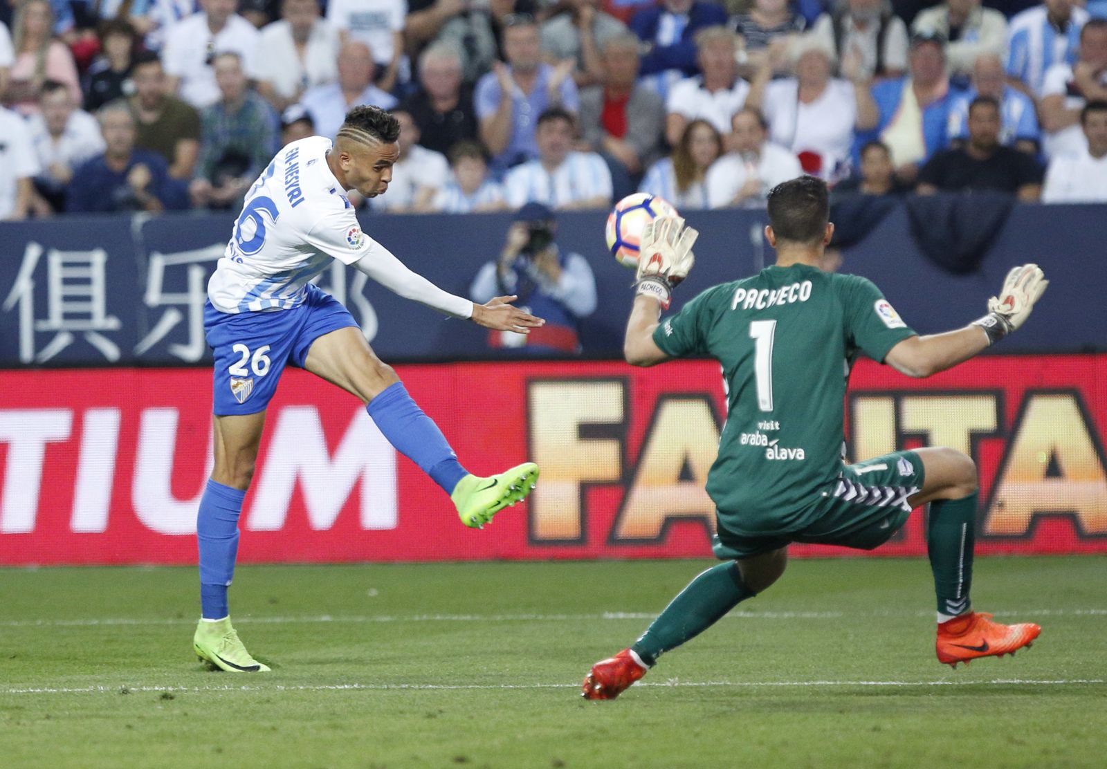 Las imágenes del Málaga-Alavés