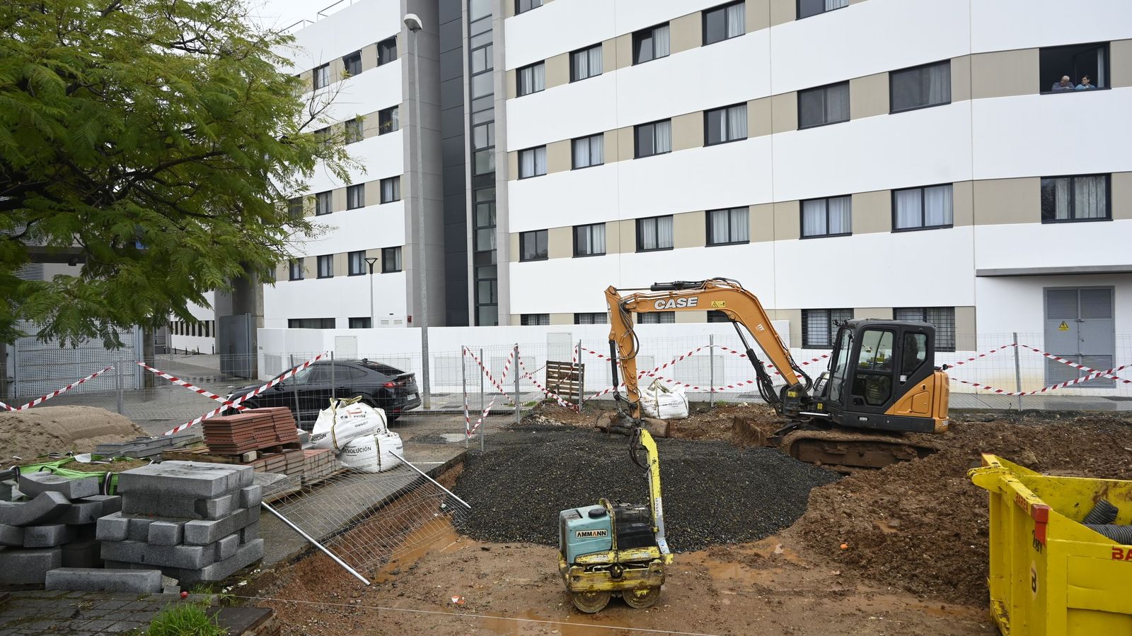 Obras en la calle Mondeño.