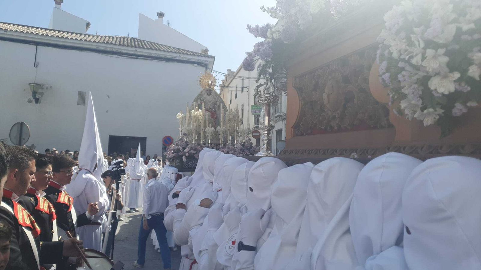 La procesión del Resucitado de Castro del Río, en imágenes