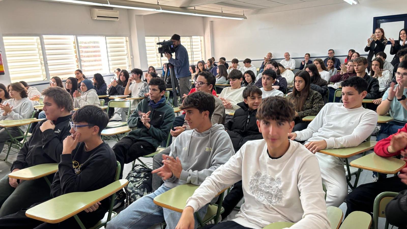 Alumnado de 4º de ESO que ha participado en la actividad en el IES Bahía de Almería