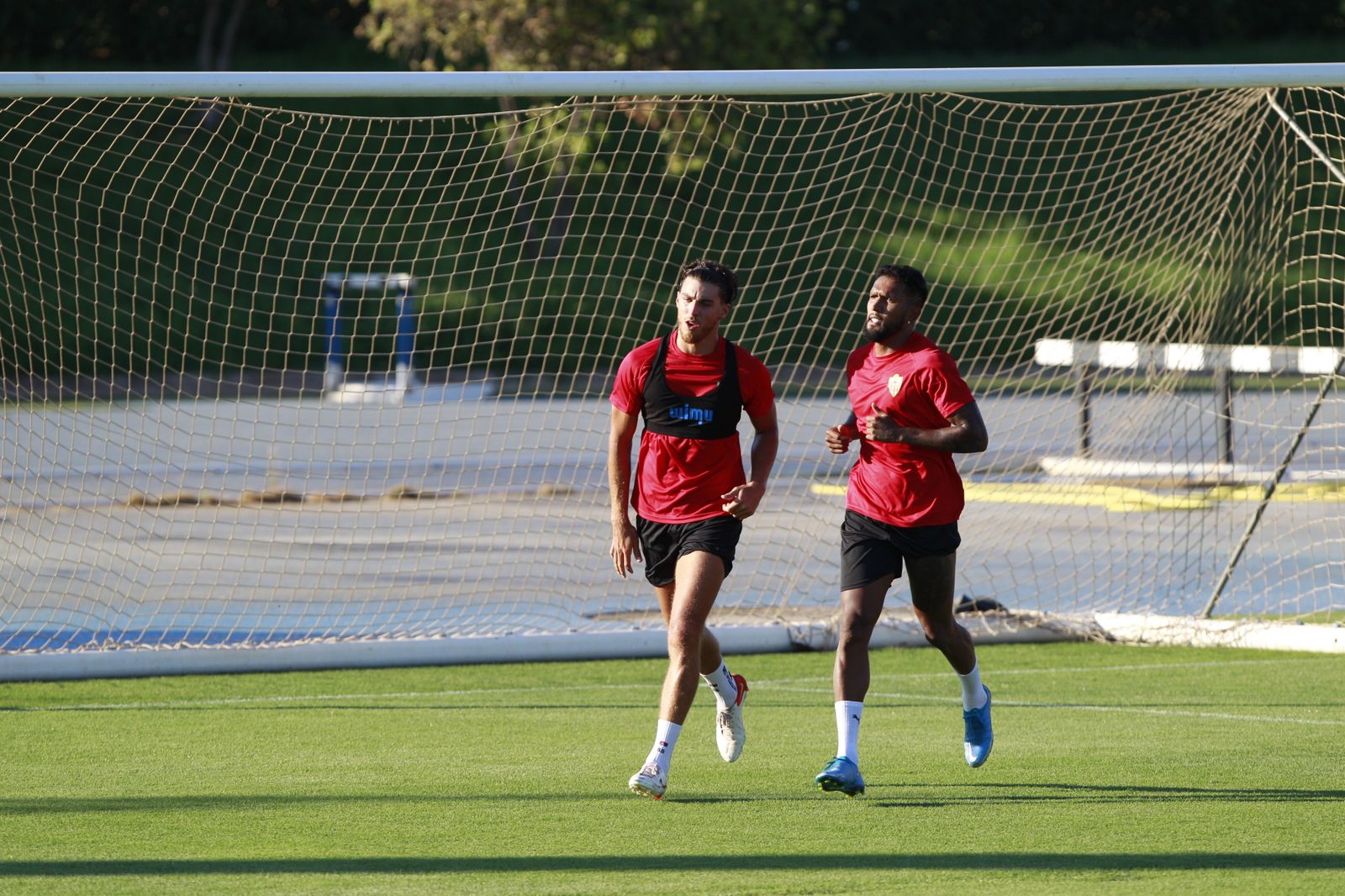 Imágenes del primer entramiento de la U.D. Almería en la Liga Santander, temporada 2022-2023