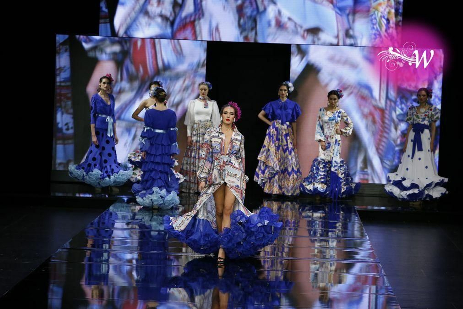 Carmen Vega presenta su colección en SIMOF 2020, todas las fotos de su desfile