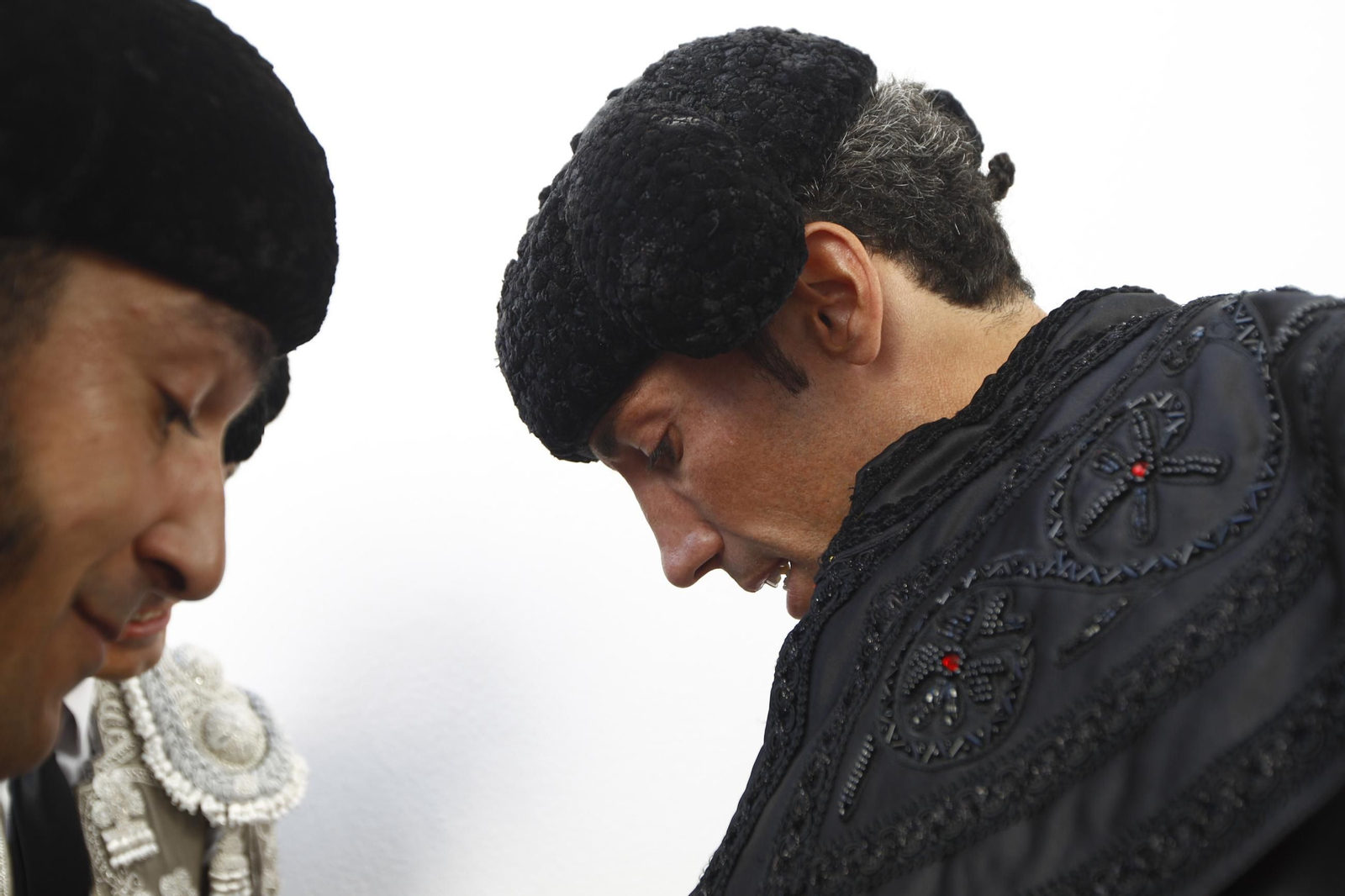 Las mejores imágenes de los toreros Fortes, Juan Ortega y David de Miranda en la Feria de Almería 2025