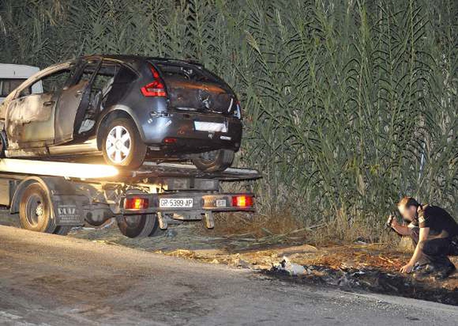 Una abogada aparece muerta en el maletero de su coche calcinado