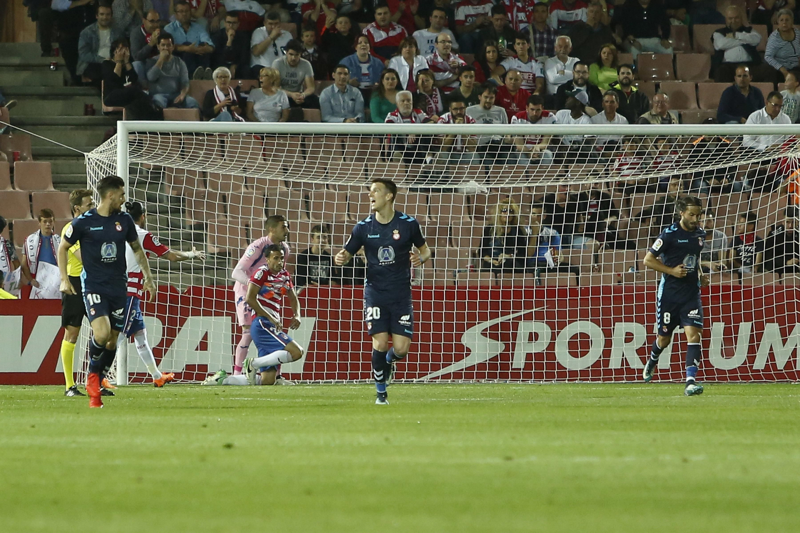 Las imágenes del Granada-Cultural Leonesa