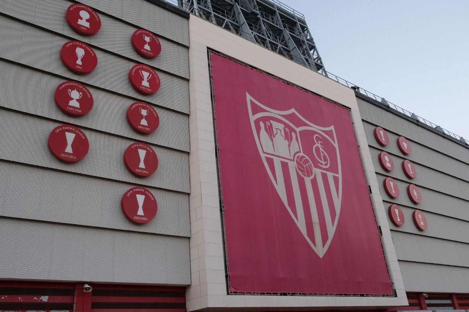 La venta del Sevilla y el difícil, o imposible, espejo del Atlético