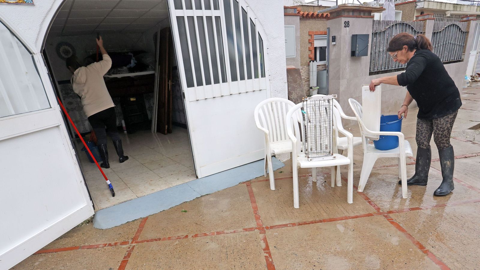 Vuelta a sus casa en La Ina, La Corta y El Portal