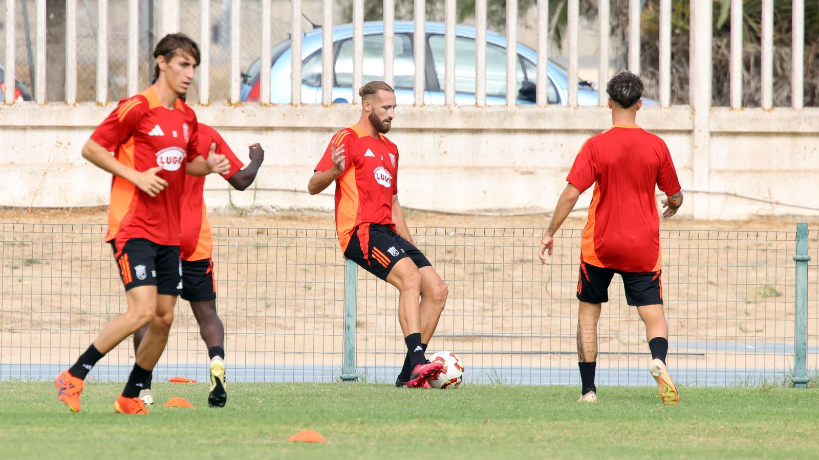 Imágenes del entrenamiento del Xerez CD en el 'Pepe Ravelo' de Chapín