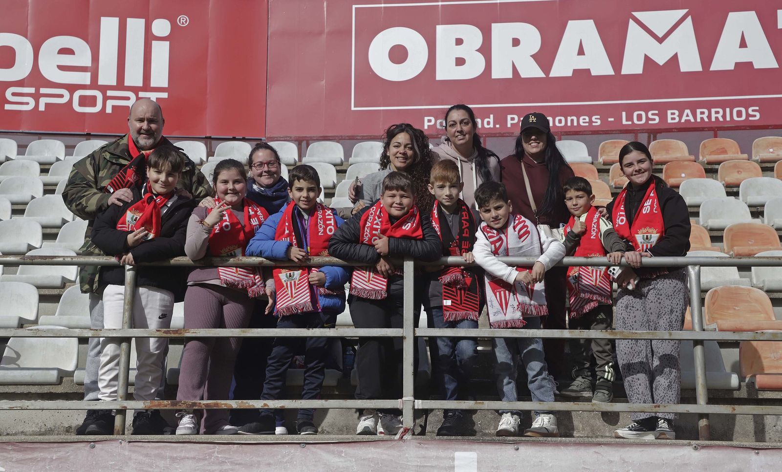 Búscate en el Nuevo Mirador durante el Algeciras - Eldense de Primera Federación