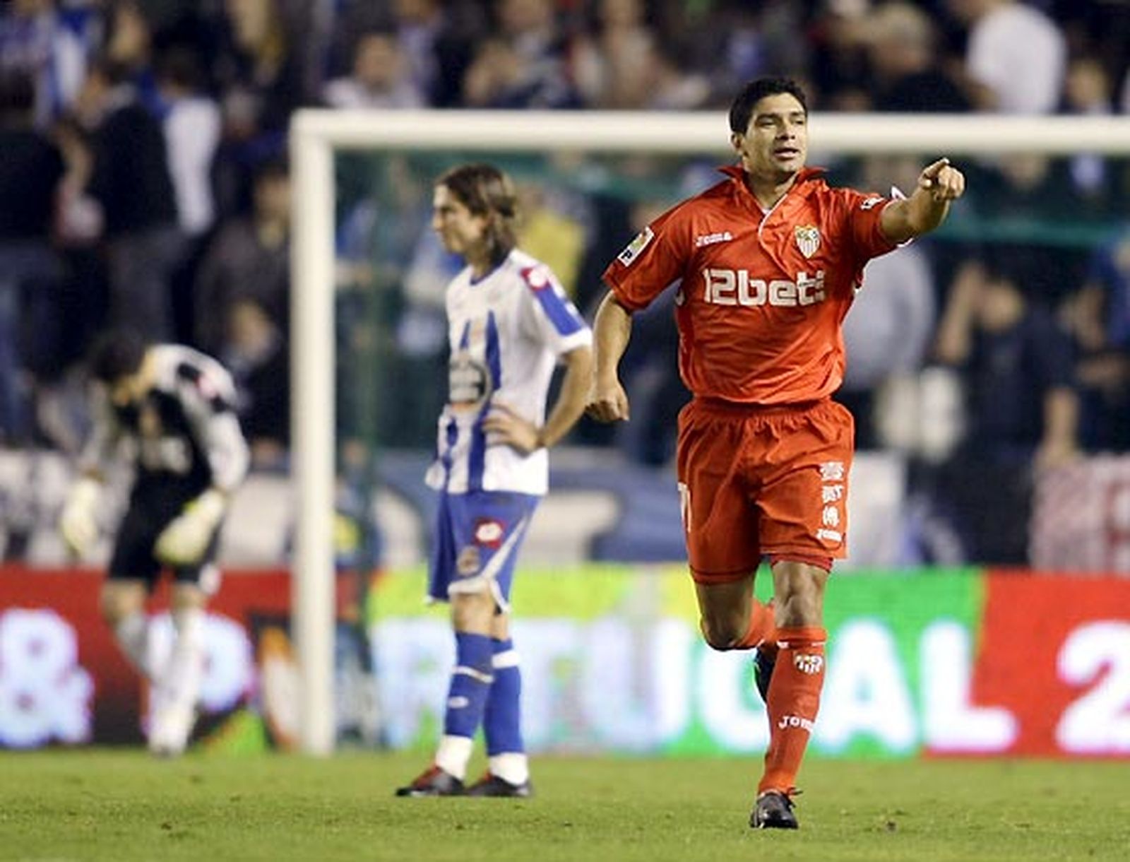Renato celebra su gol ante el Deportivo.

Foto: Reuters / Afp Photo / Efe