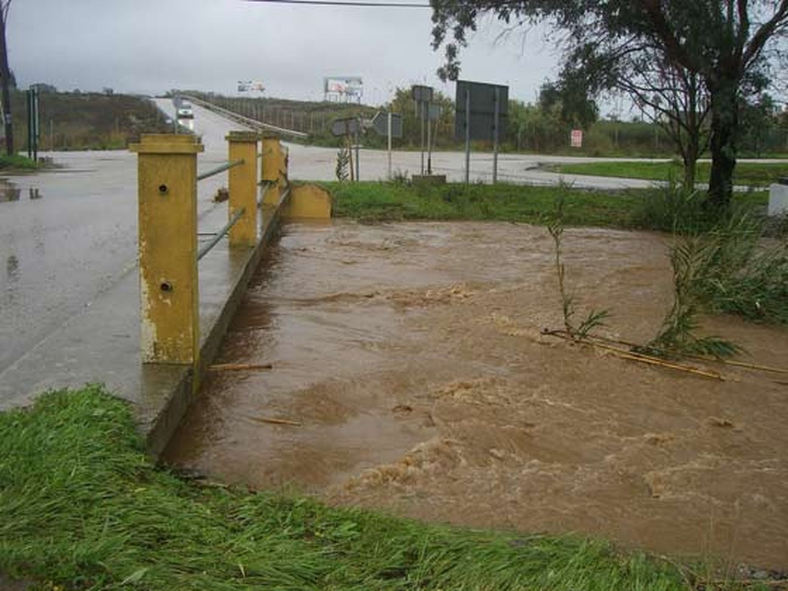 Estepona fue una de las ciudades más afectadas por las intensas lluvias.

Foto: Agencias