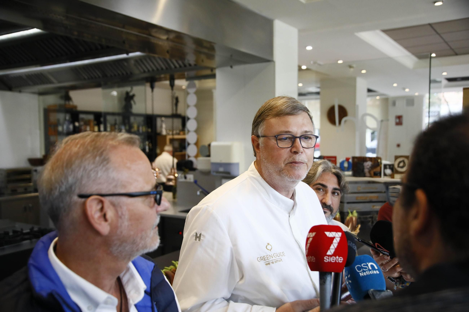 Las imágenes de una nueva variedad de berenjena en Almería
