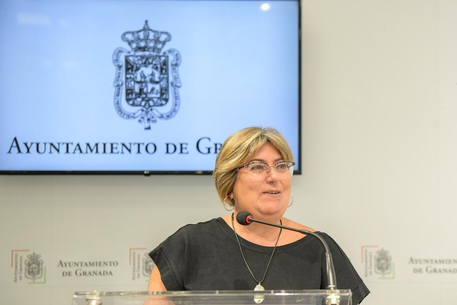 El Ayuntamiento de Granada contratará a 348 jóvenes desempleados