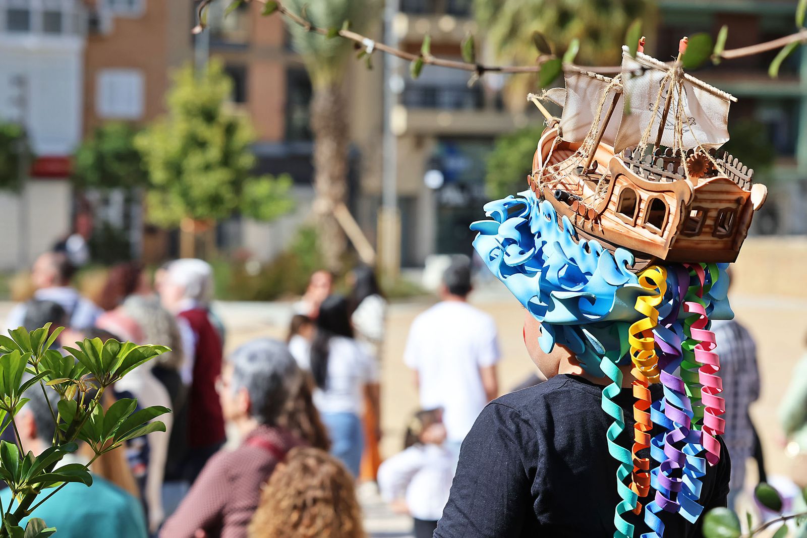 Imágenes del pregón del Caranaval Colombino 2025