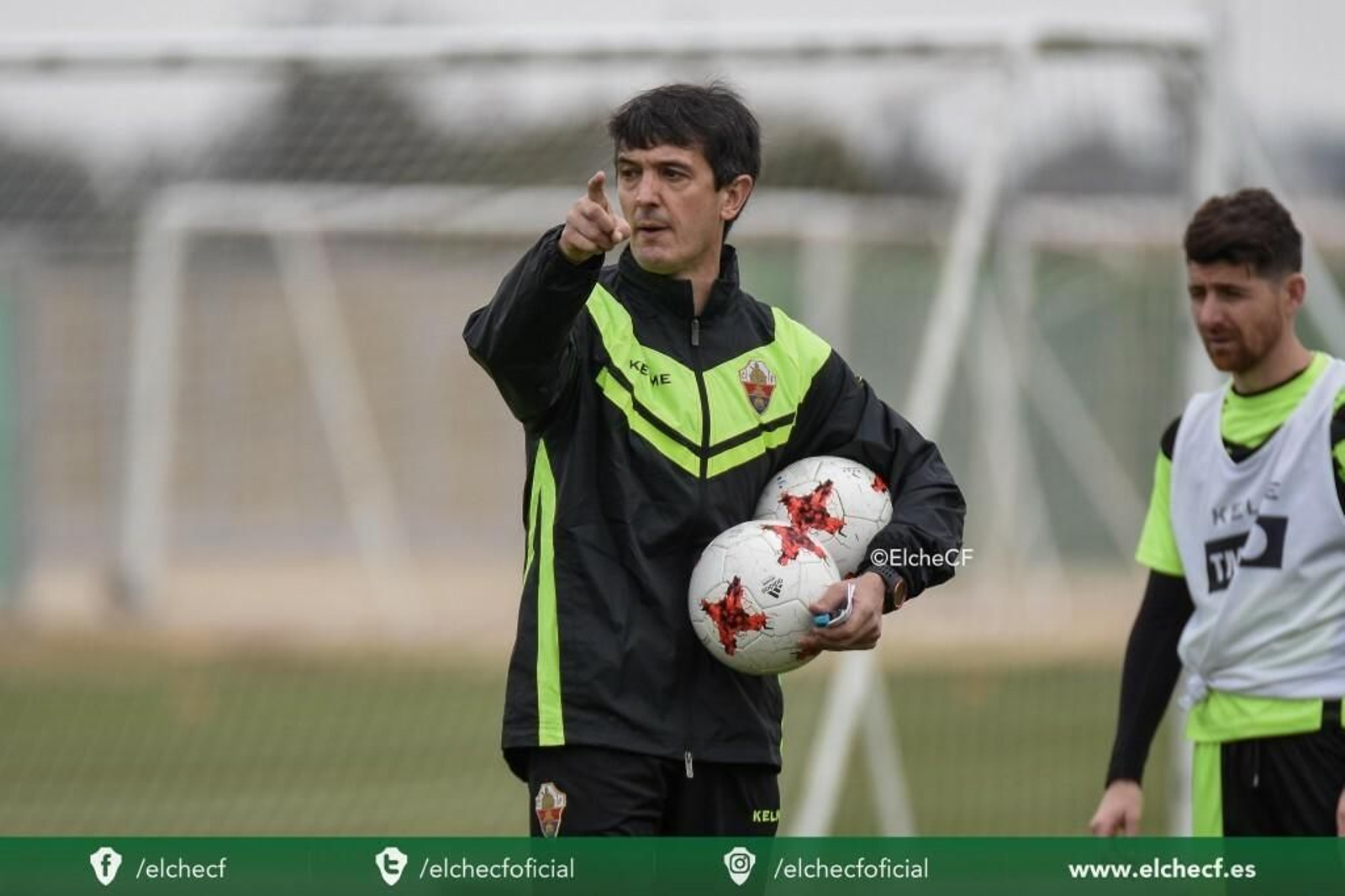 Pacheta, durante un entrenamiento del Elche.