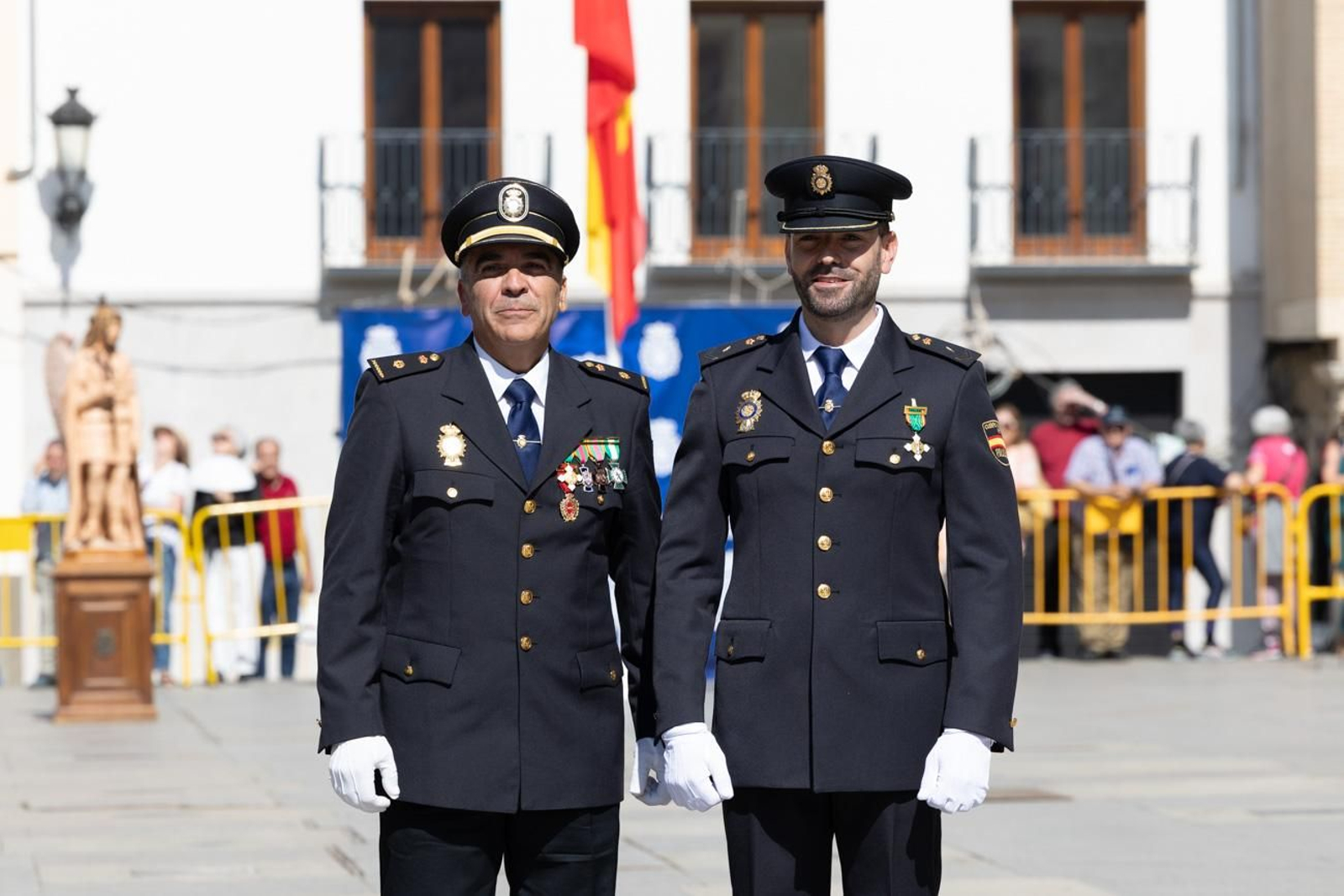 Acto por el día de la Policía Nacional, con motivo de la festividad los Santos Ángeles Custodios