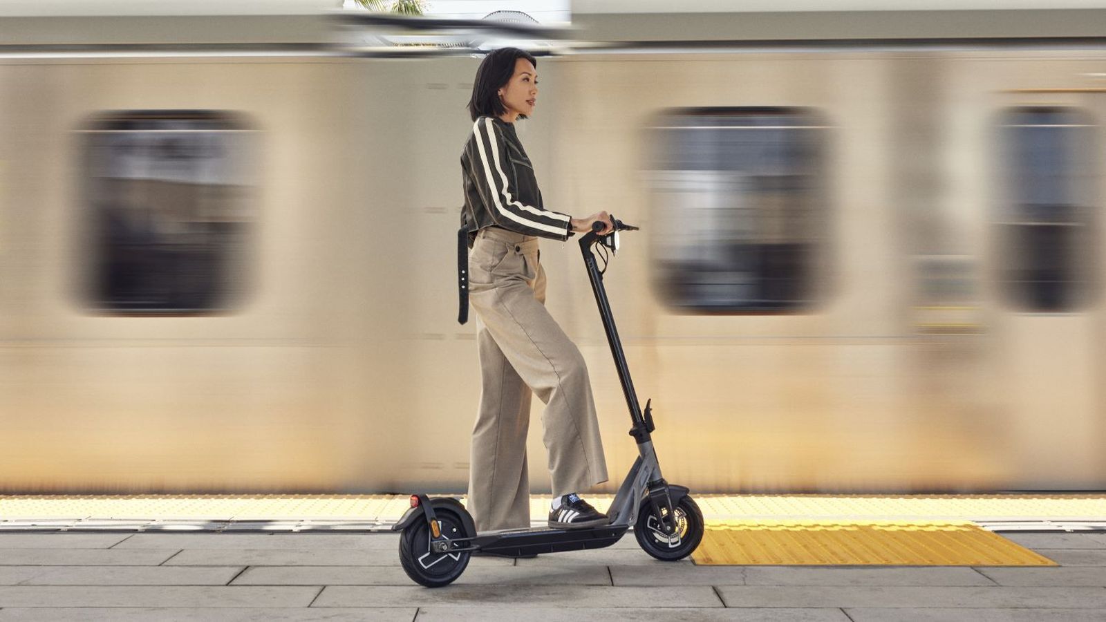El fin de los patinetes eléctricos en el tren