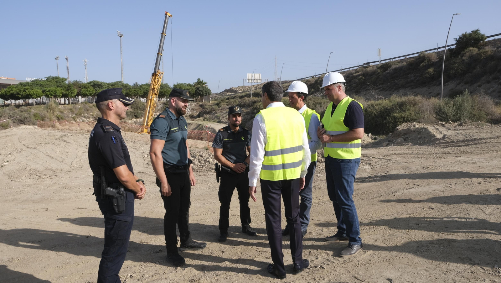 Visita a las obras del enlace de las Autovías A-92 y A-7, en Viator