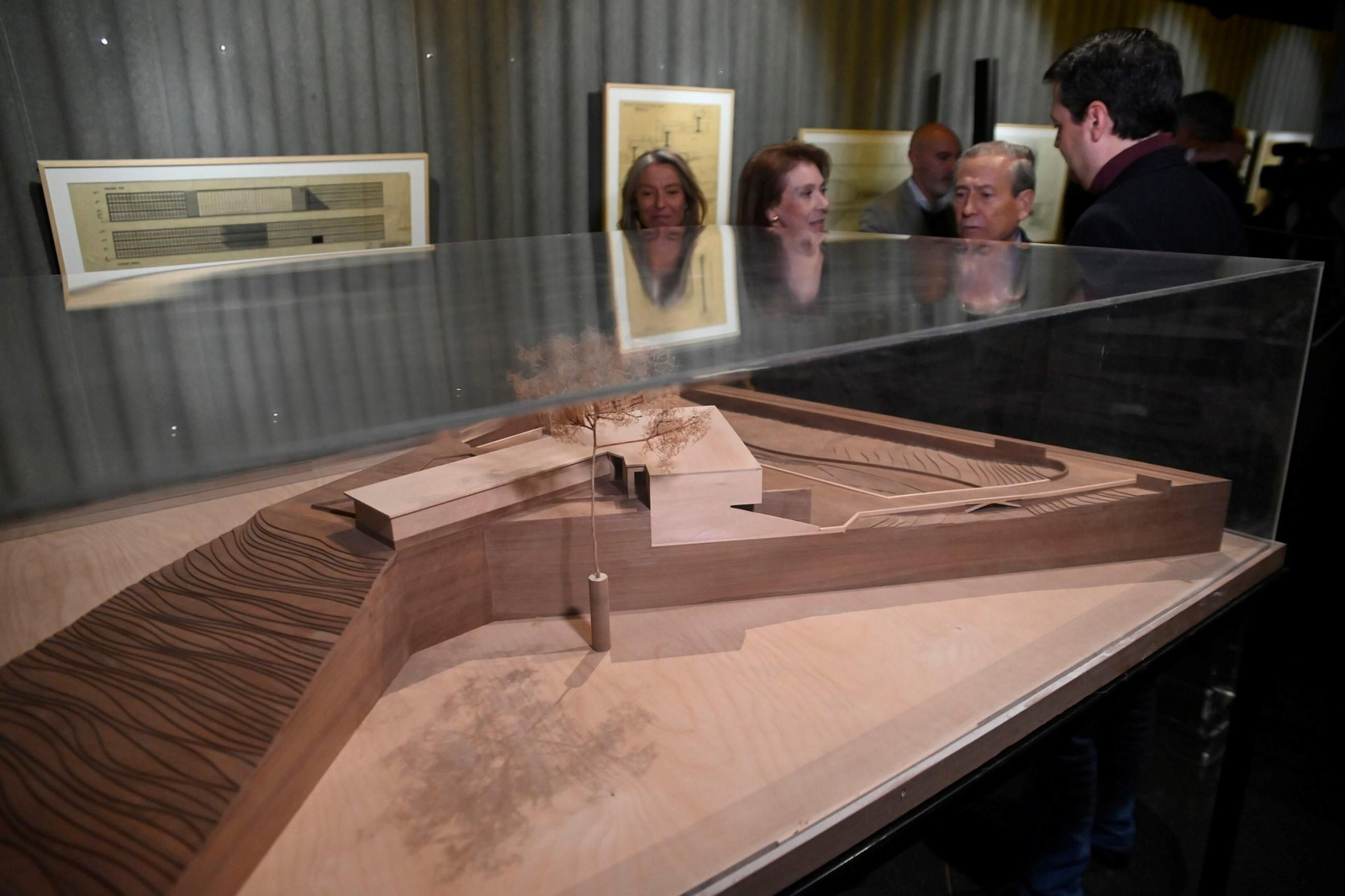 La exposición 'Arquitecto para la sociedad. Obra privada de Rafael de La-Hoz Arderius', en imágenes