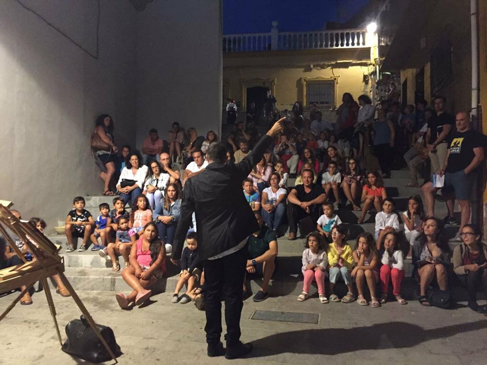 Actividad dirigida al público infantil en una edición pasada de la Noche de San Miguel, en Alcalá de Guadaíra.