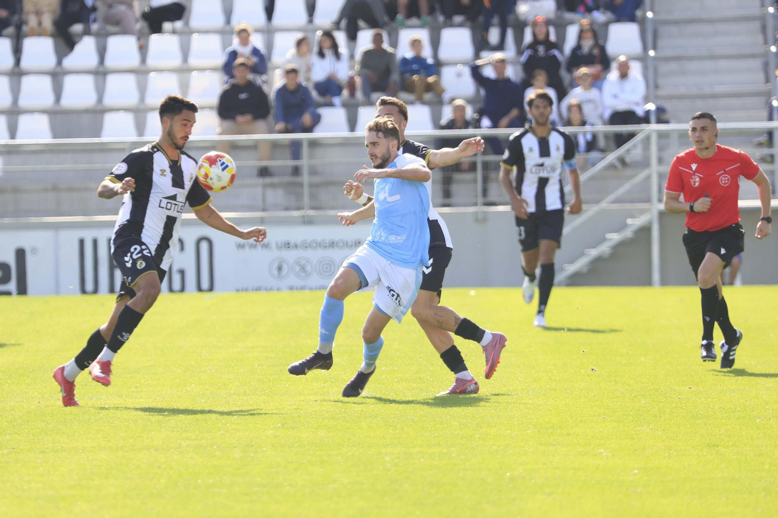 Las fotos del Balona de Lucena de Tercera Federación