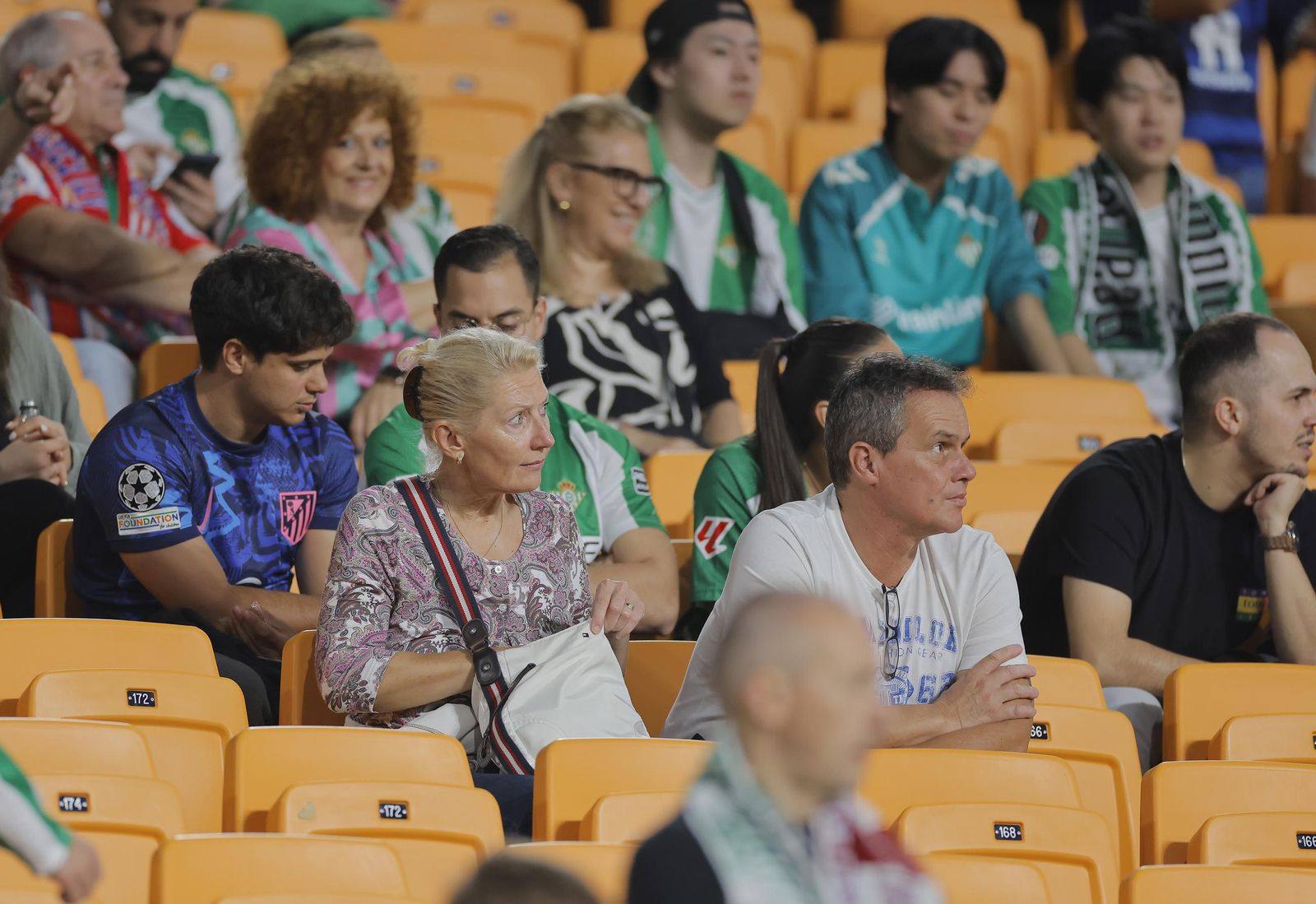 Búscate en las fotos del Betis - Atlético de Madrid