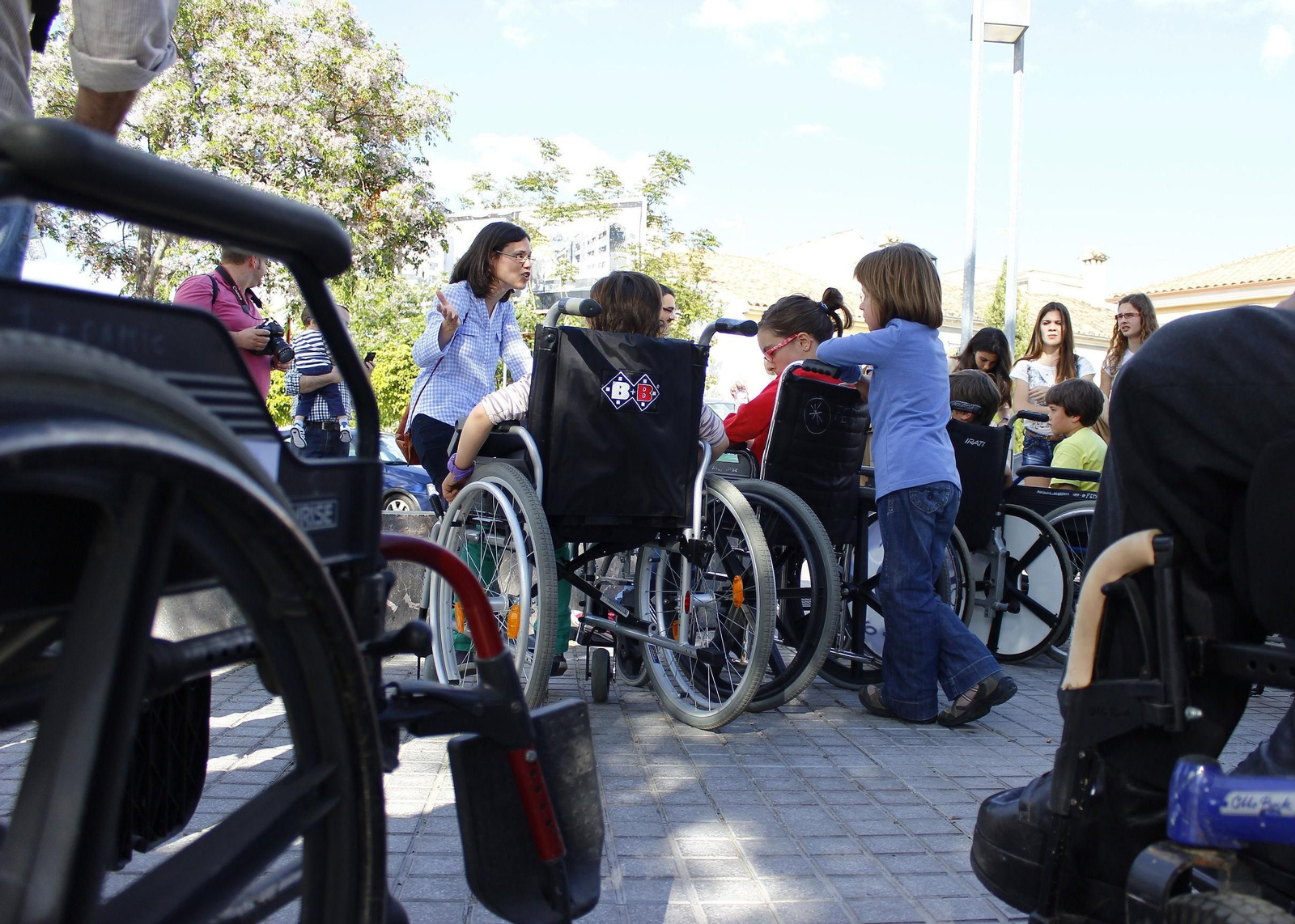 Las personas con movilidad reducida luchan por acabar con la palabra minusválido.