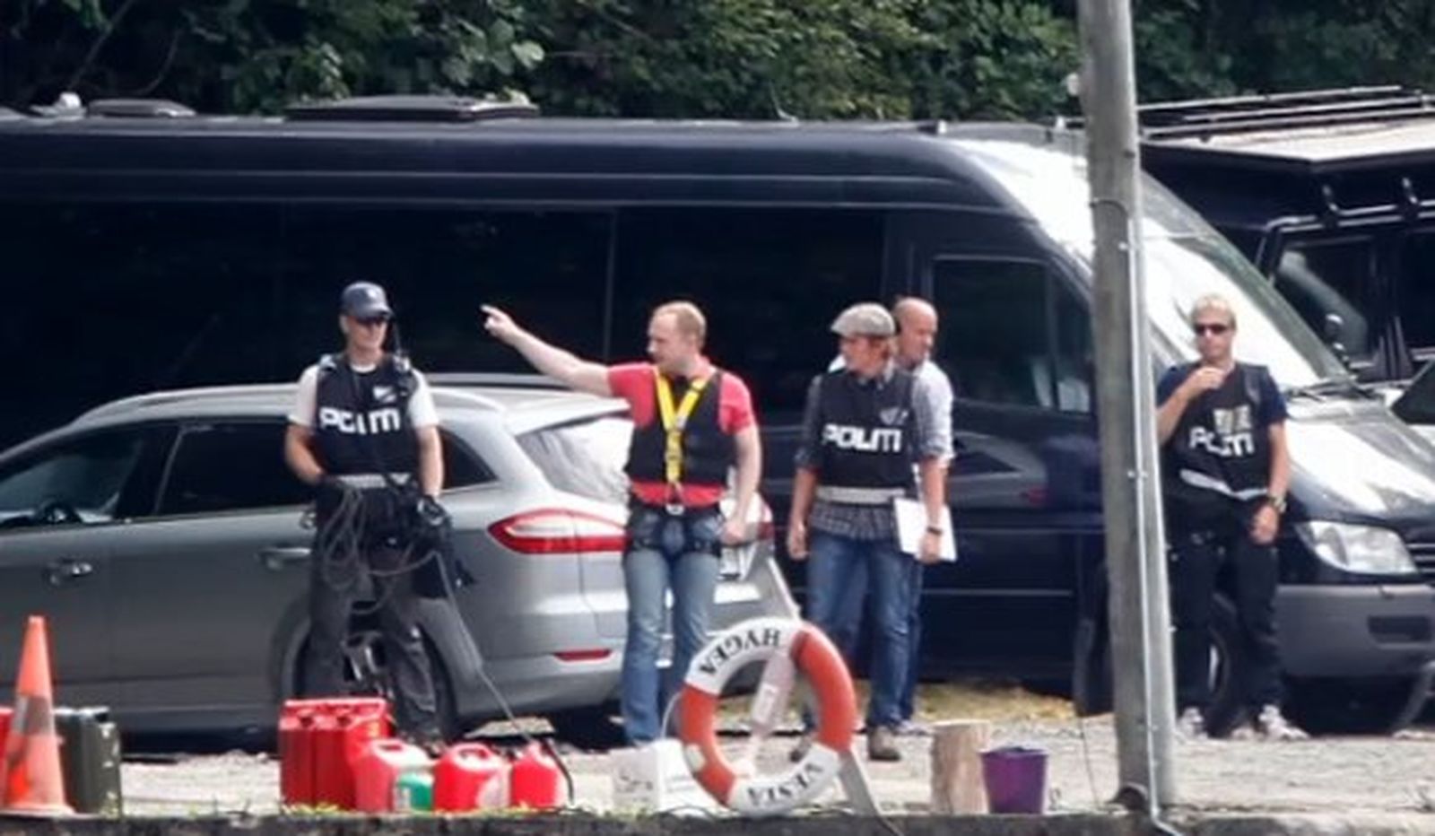 Breivik vuelve a Utoya para reconstruir el tiroteo