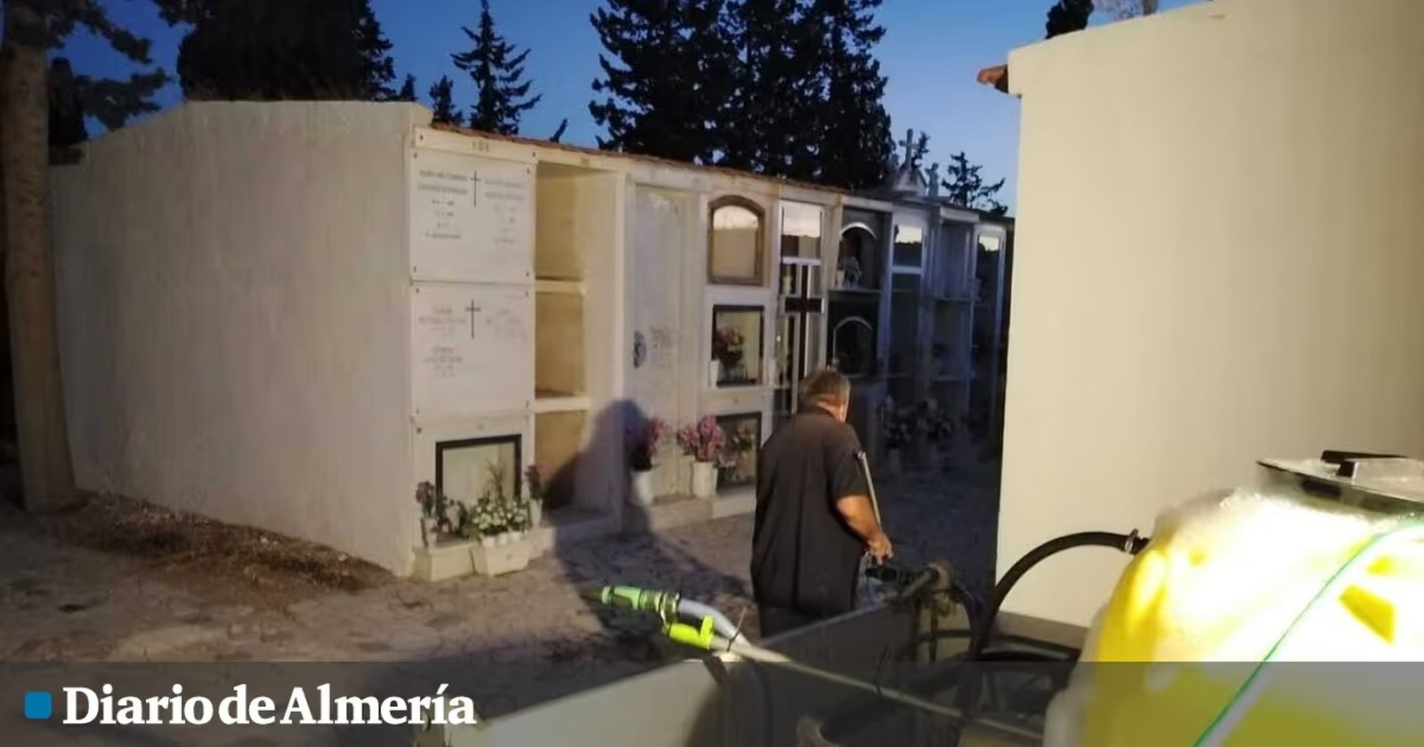 Cementerio de Cuevas.