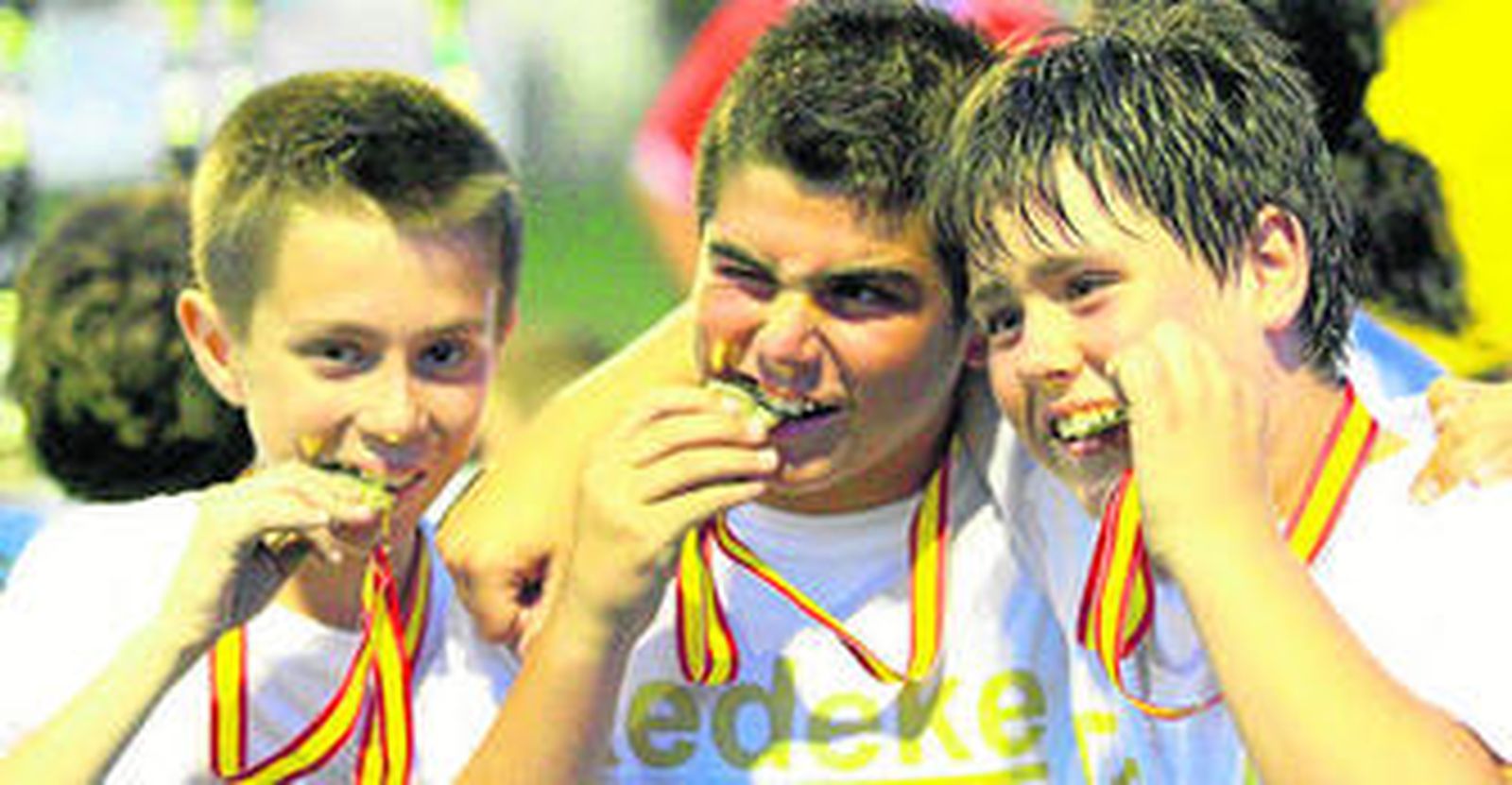 La Mosca se lleva el trofeo Kedeke