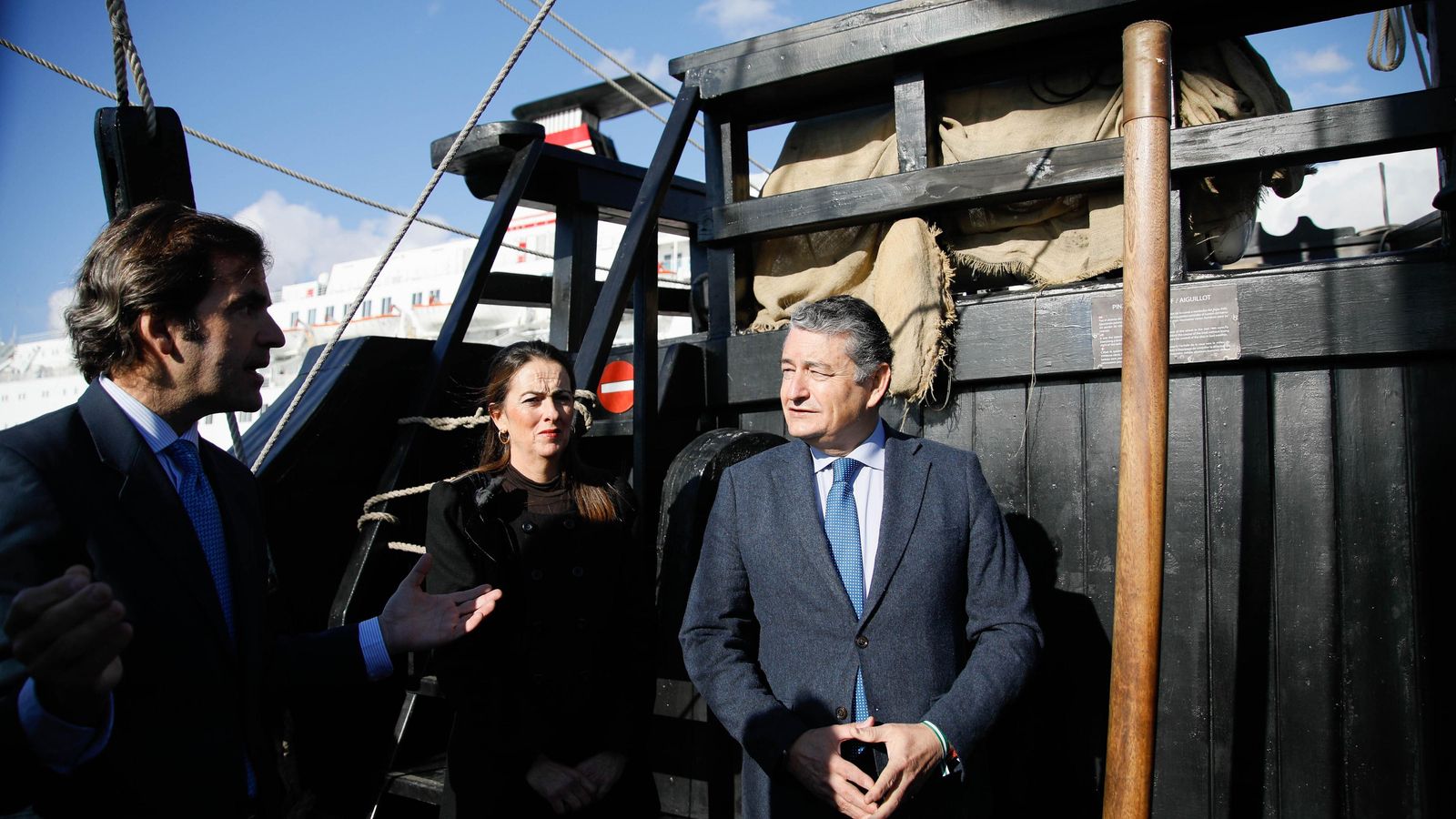 El presidente de la Fundación Nao Victoria ha explicado la historia del barco.